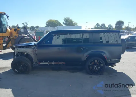 2025 Land Rover Defender 130 P400 X-Dynamic Se z USA, uszkodzony, nr VIN SALE2FEU4S2410234